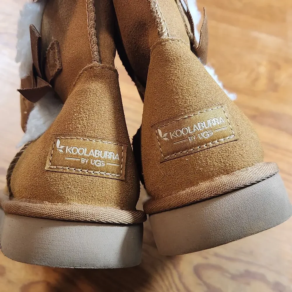 UGG Kookaburra Suede Boots Bows size 8 Tan Y2k Cozy Sherpa Fluffy Suede